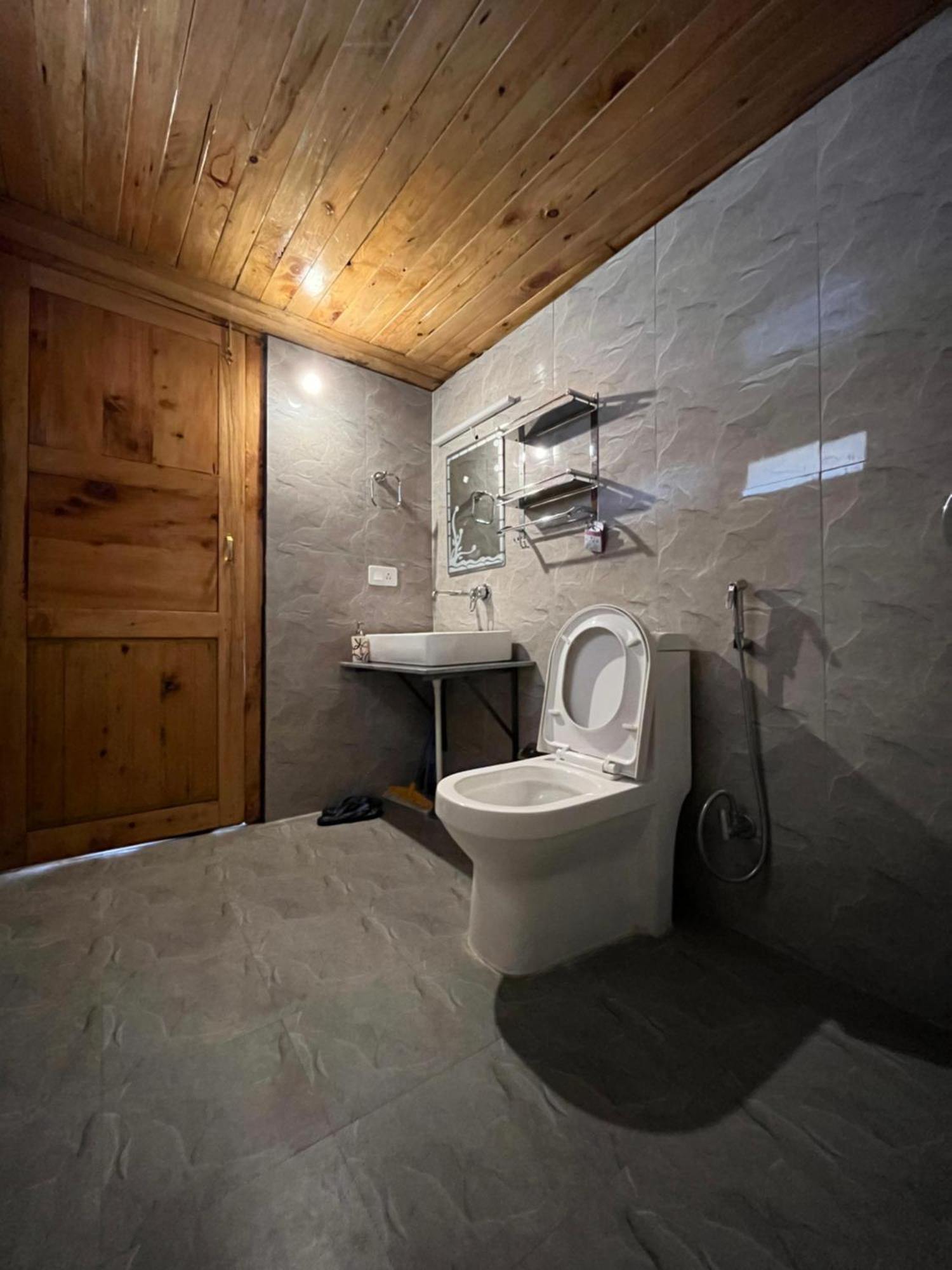 Odin Hostel Shoja 외부 사진